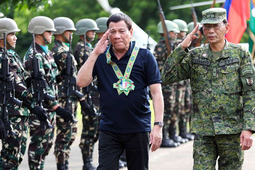 Duterte and Church set for showdown, Filipino journalist warns