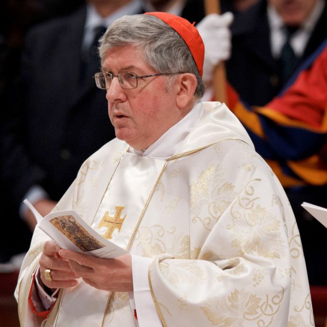 Church leaders called to preserve tradition, Pope tells new cardinals 