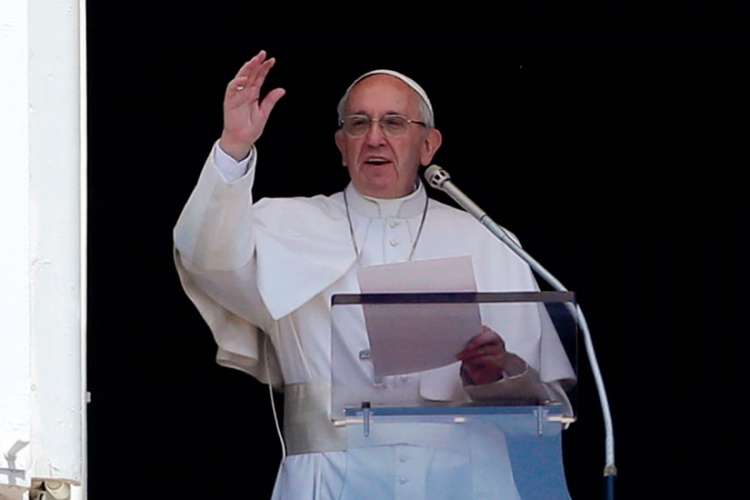Christians live God’s love with joy, astonishment