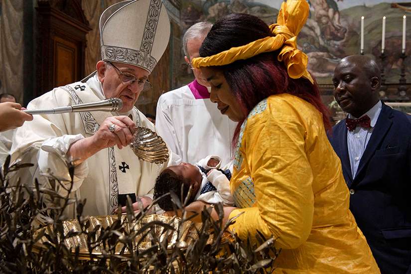 Faith is a gift passed on at home, Pope tells parents at baptism
