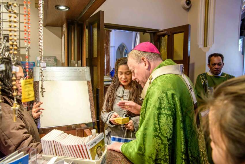 Same-sex blessings are about welcoming, not changing Church teaching, Canadian bishops say