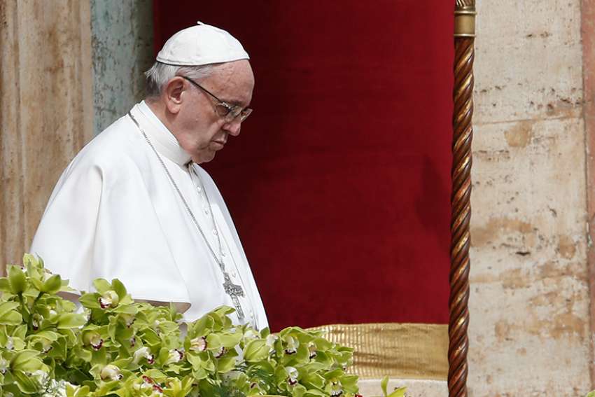 Pope issues holiness challenge, expands 'pro-life' meaning