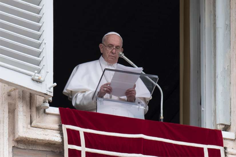 Angelus: True Christian prayer has universal dimension