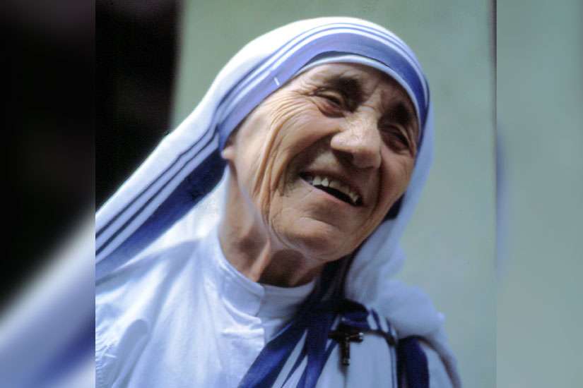 Pope recognizes miracle needed to declare Mother Teresa a saint