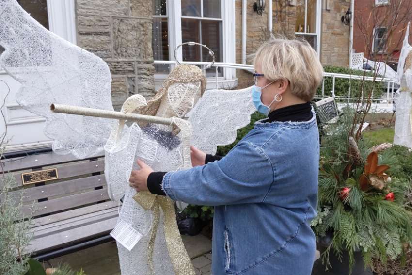 Community fills void left by stolen angel