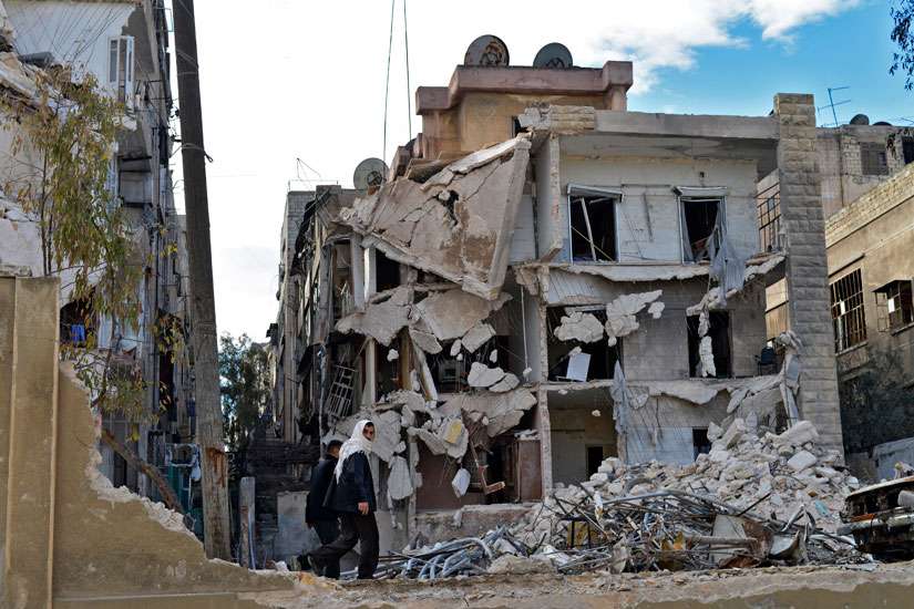 Syria needs political, not military, solution to crisis, Pope says