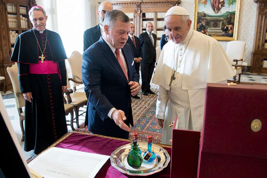 Pope meets Jordan's king amid rising tensions in Jerusalem
