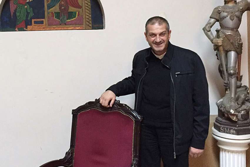 Priest imprisoned by Islamic State thinks Canada can do more for Syria