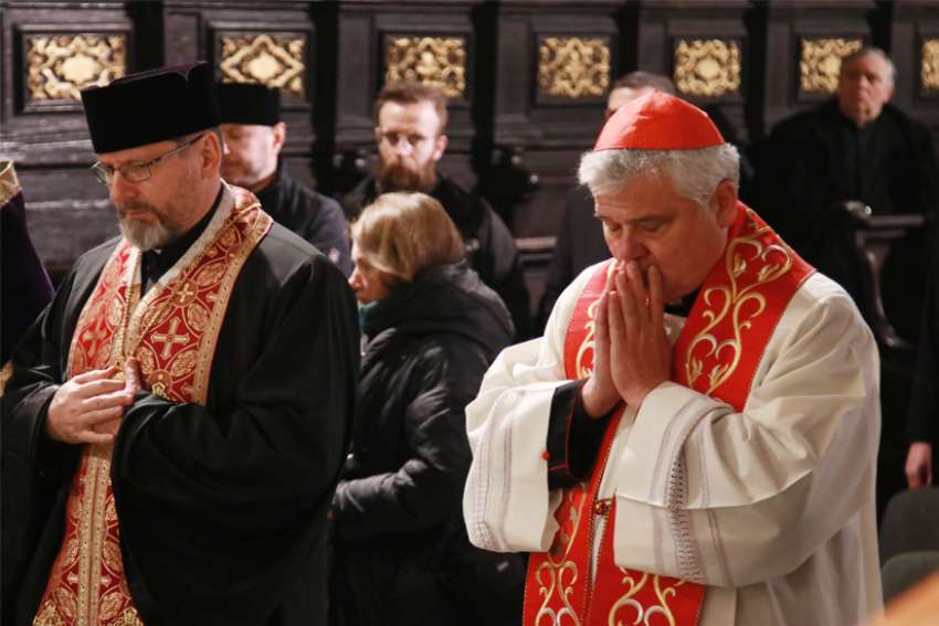 Papal envoy sets off for besieged Ukrainian cities with 'Gospel weapons'