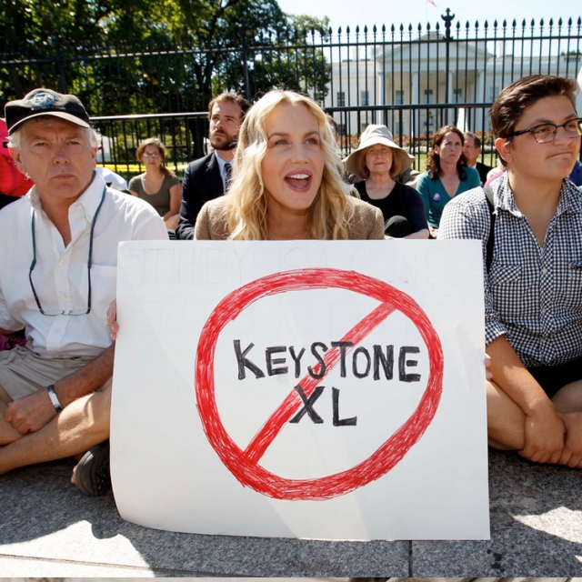 Oil mining process fuels drive to stop pipeline across central U.S. 