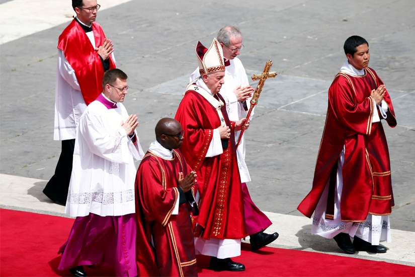 Pope Francis on Pentecost: 'Christian life unravels' without the Holy Spirit
