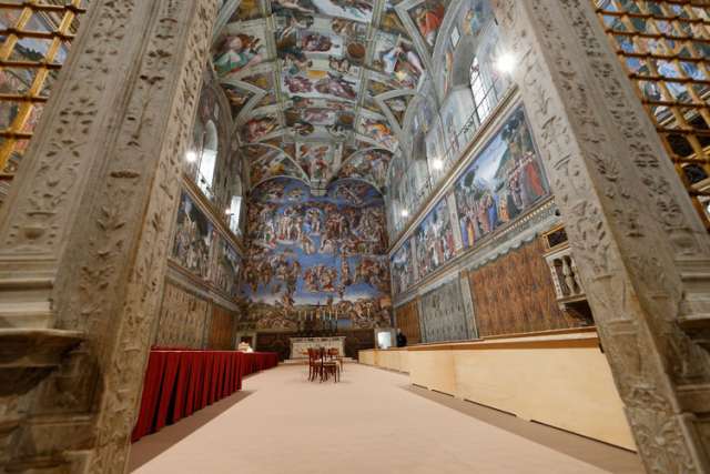Endangered Sistine Chapel to be opened for outside fundraisers