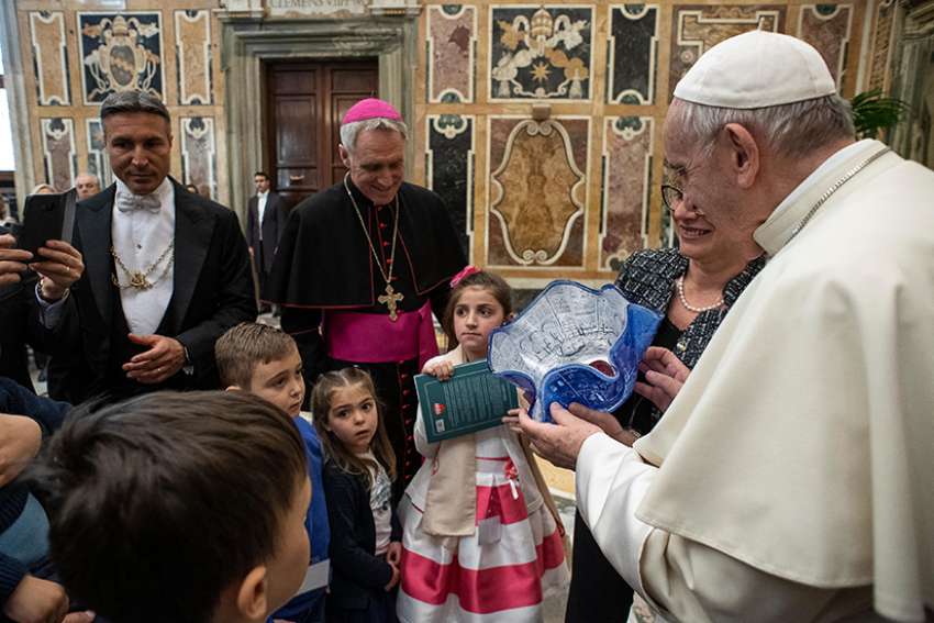 Organ donation fosters culture of life, Pope says