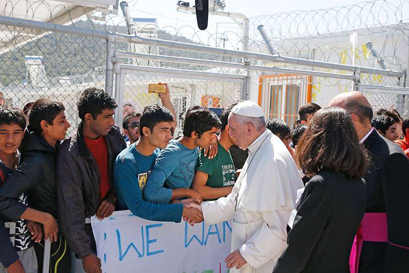 Pope, Orthodox leaders listen to cries of refugees, urge help