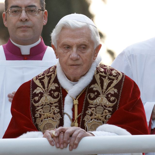 Pope to join Catholic families for international celebration in Milan 