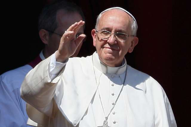 Vatican: Pope didn't change church teaching in call to Argentine woman