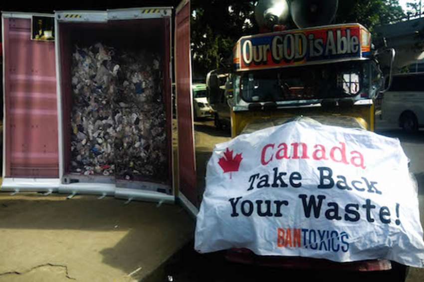 Philippine church leaders urge Trudeau to take back toxic waste