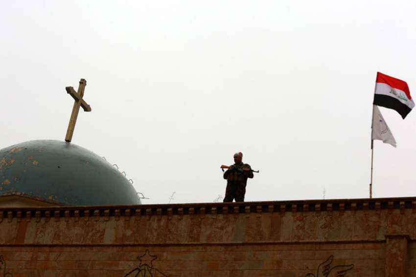 Christians assess damage on Iraq's Nineveh plain, ravaged by ISIS