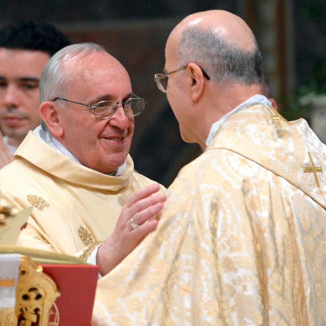 Pope Francis: Don't give in to pessimism, courageously share Gospel