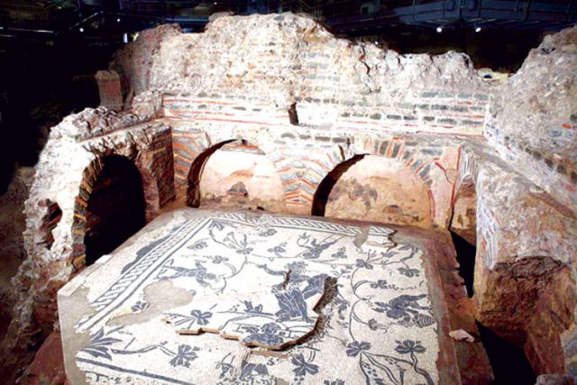 Ancient burial site near St. Peter’s opens to public