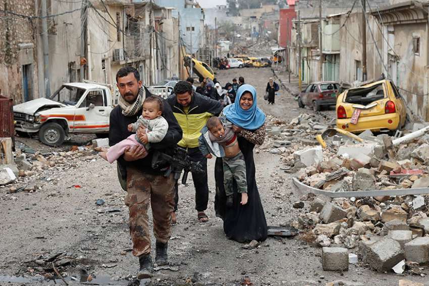 Pope Francis prays for Iraq as number of civilian deaths rise