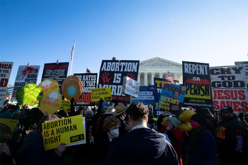U.S. Supreme Court seems willing to allow Mississippi's 15-week abortion ban