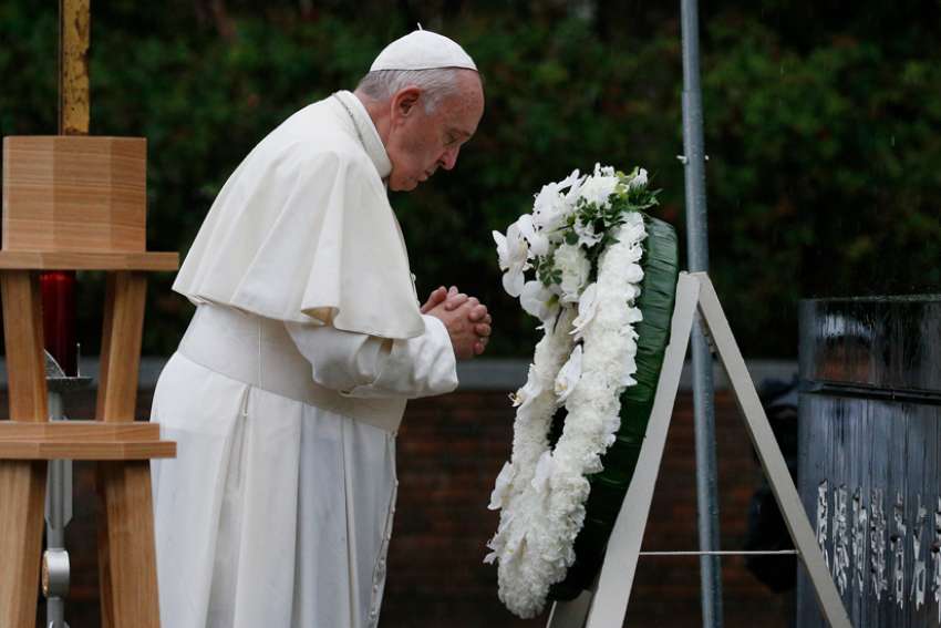 Pope Francis: A world without nuclear weapons is possible