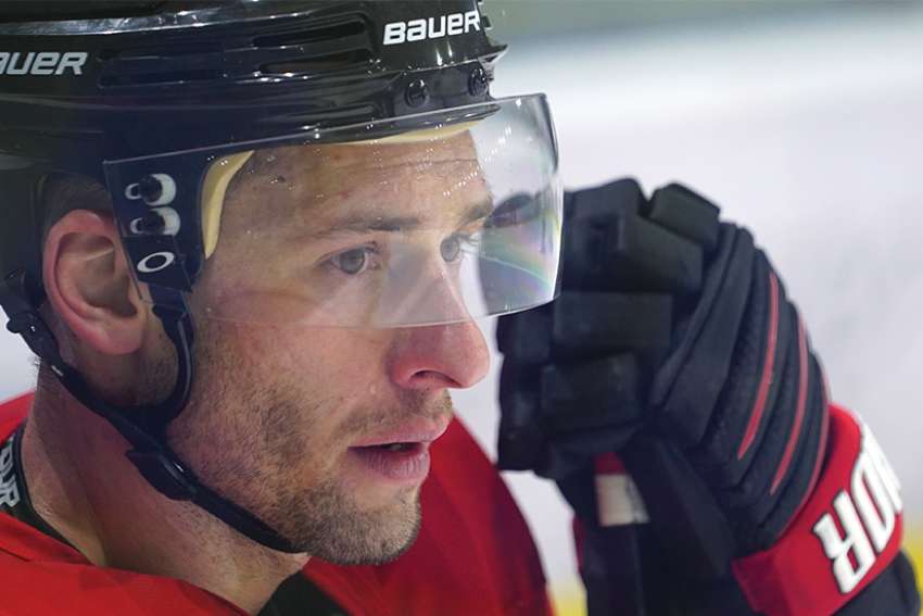 Fire on ice: Wojtek Wolski's faith helps keep his Olympic dream alive