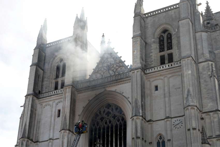 Arson suspected as cause of fire at Nantes Cathedral