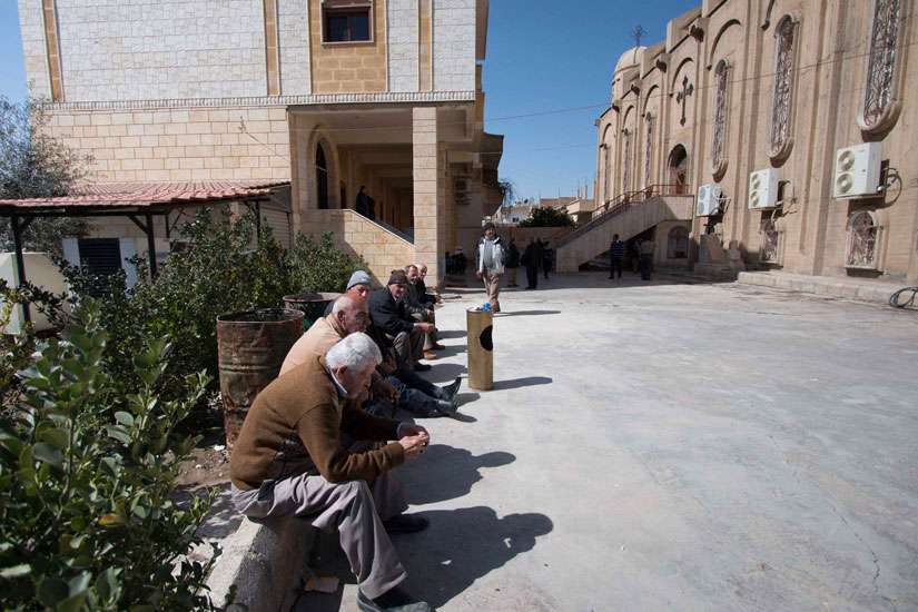 Protected zone for minorities sought in Iraq, Syria