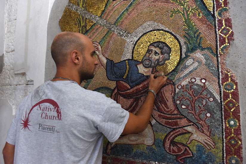 Italians finish restoring mosaics in Bethlehem's Church of the Nativity