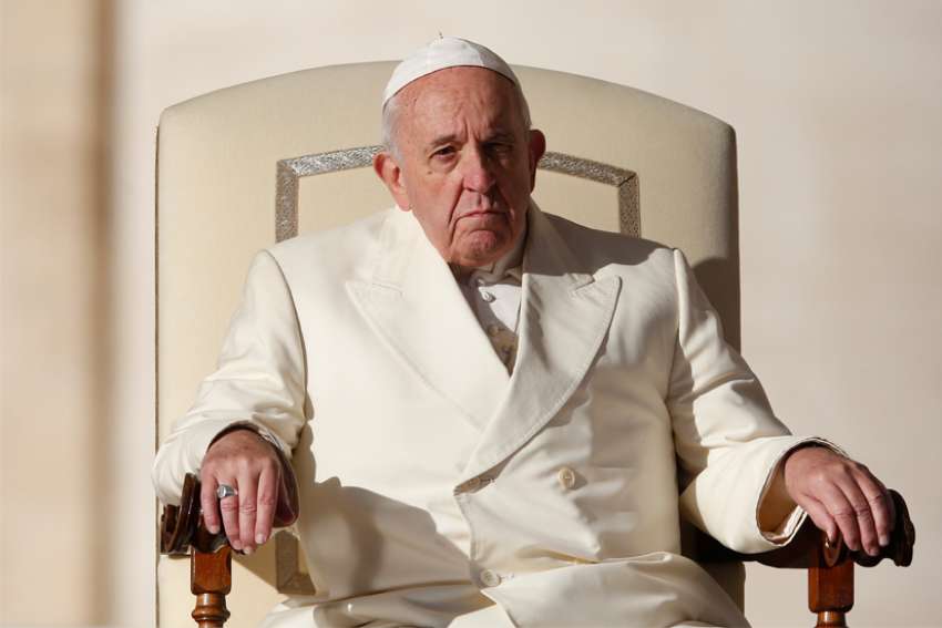 Pope Francis: Trust in Christ, not psychics, card readers