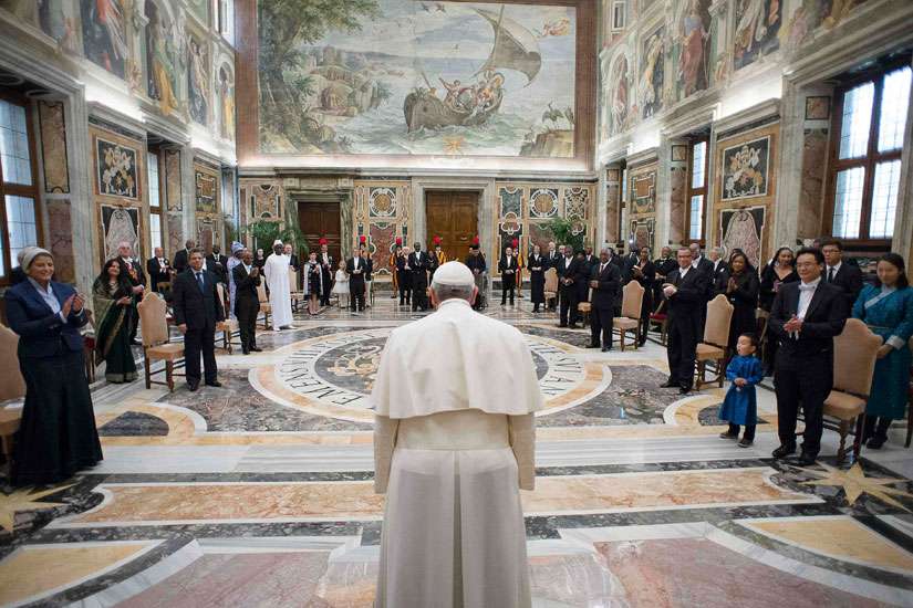 Pope Francis takes a victory lap after brokering U.S.-Cuba breakthrough