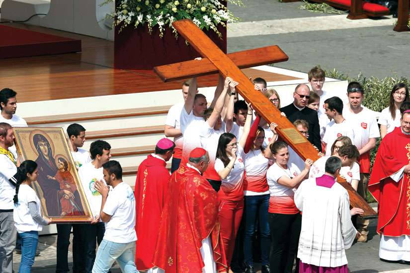 Perform acts of mercy to prep for WYD, says Pope
