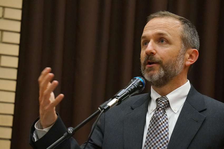 Ontario doctors urged to fight harder to preserve conscience rights