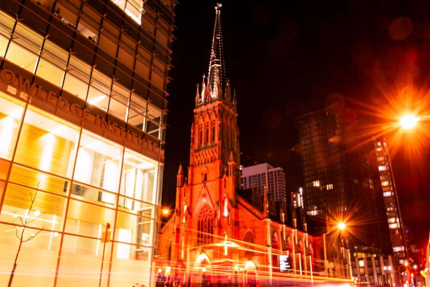 Red Wednesday highlights persecution of Christians