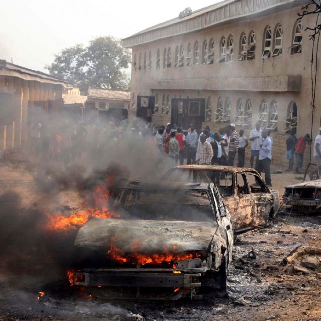 Pope condemns Christmas bombings in Nigeria 