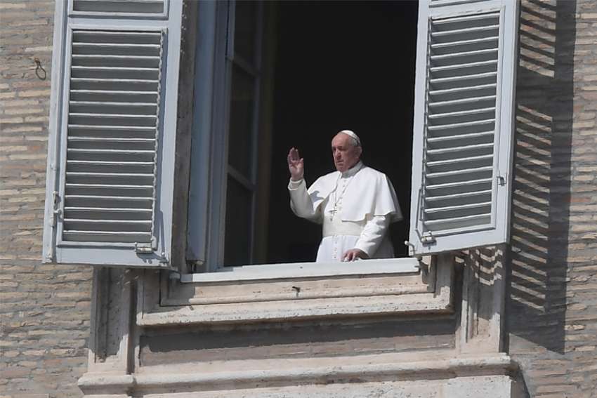 Pope Francis announces extraordinary 'urbi et orbi' blessing March 27