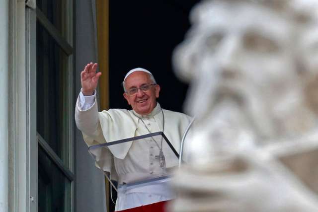Pope appeals for peace in Iraq, announces plans to visit Albania