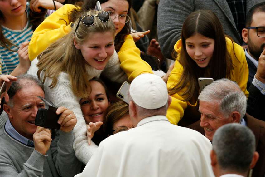 Pray before a Nativity Scene, Pope Francis suggests