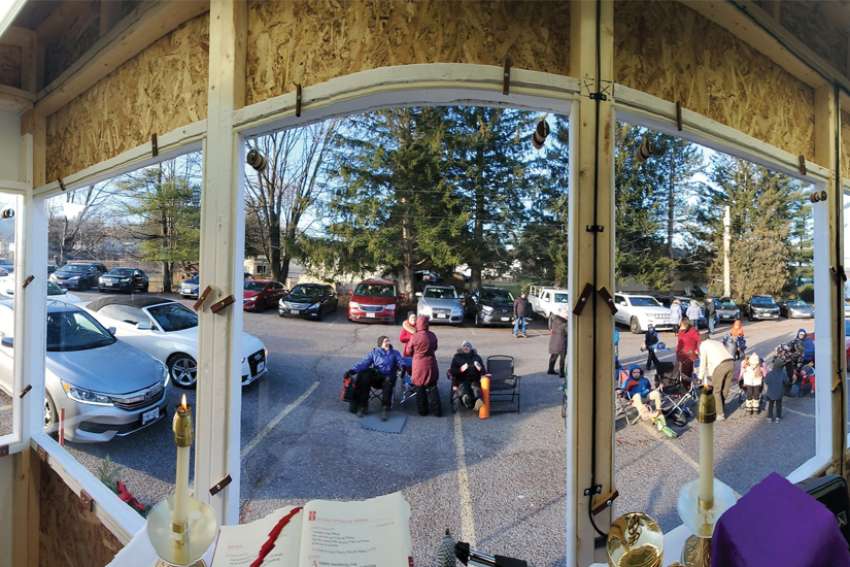 Drive-in Mass a hit at Ottawa-area parish