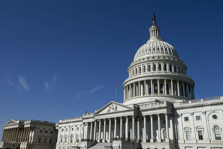 House narrowly passes Obamacare repeal-replace bill