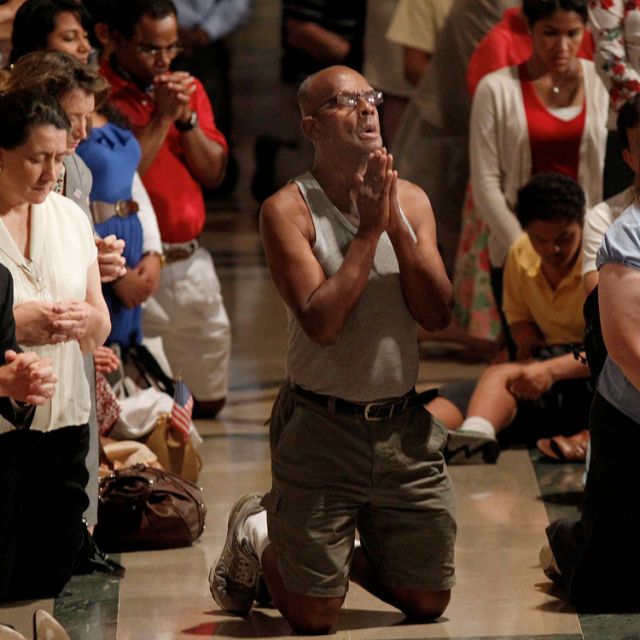 Masses, devotions, rallies mark US church's 'fortnight for freedom' 