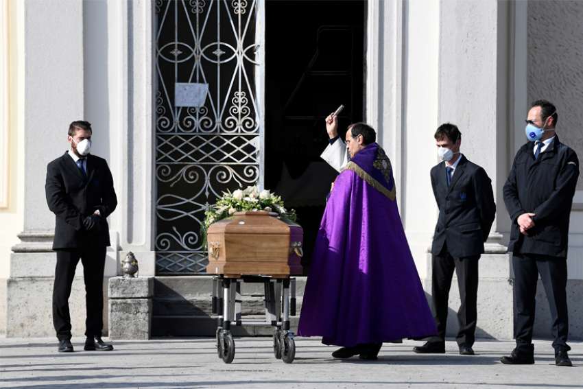 Italian bishops in talks with government on post-lockdown liturgies