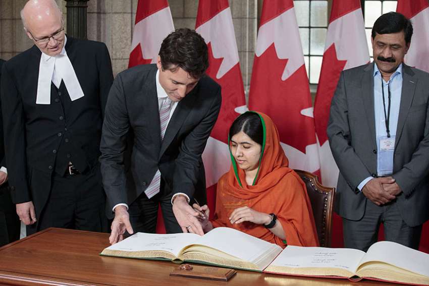 Malala Yousafzai becomes honorary Canadian, leaves inspiring message