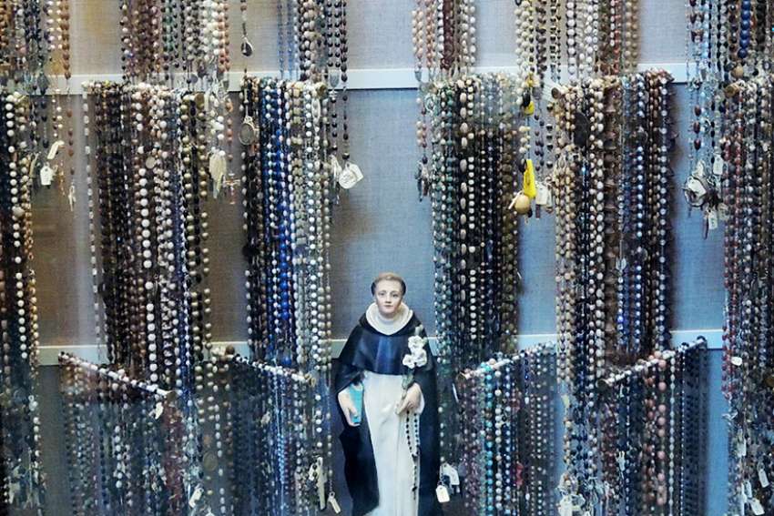 Small museum in Pacific Northwest has world's largest rosary collection