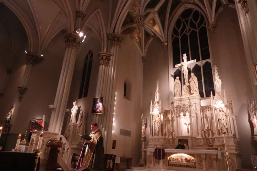 Latin Mass celebrated for famed Memphis Catholic who founded order