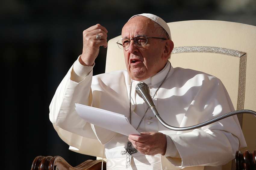 Pope on migration: Peace isn't possible unless we go beyond dispute