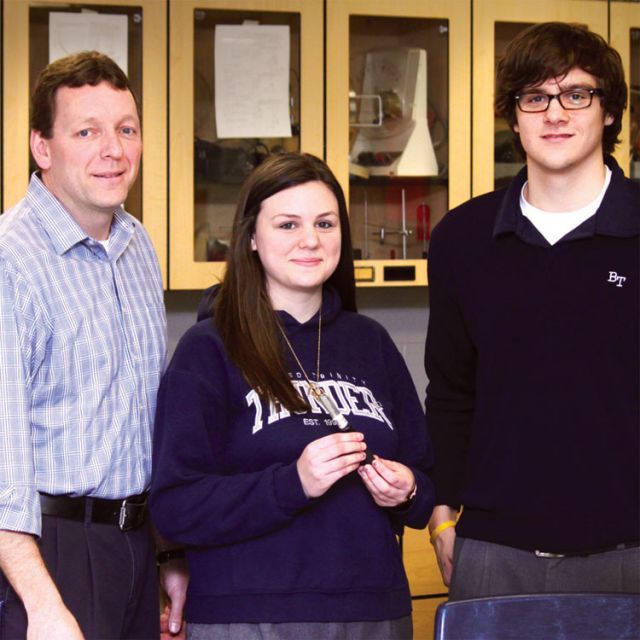 Niagara students team up on Hadfield experiment