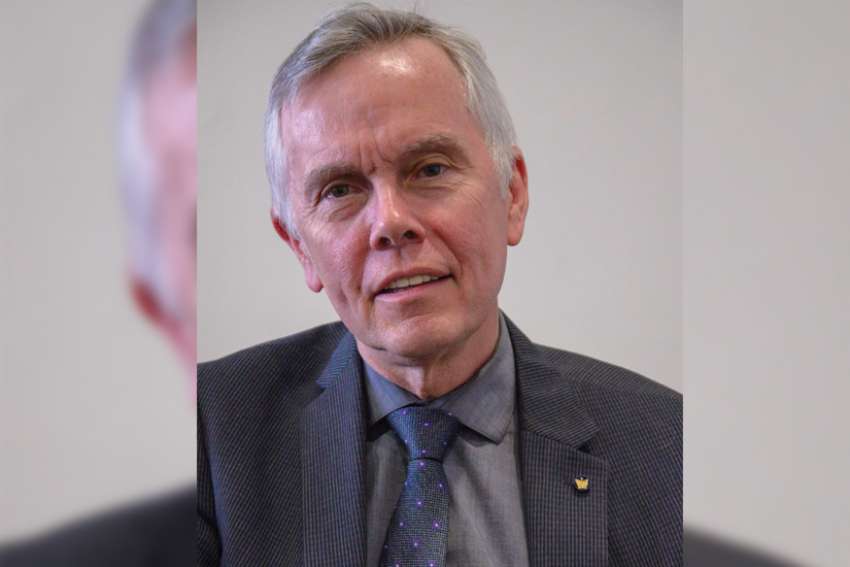 St. Mike’s president, faculty at odds